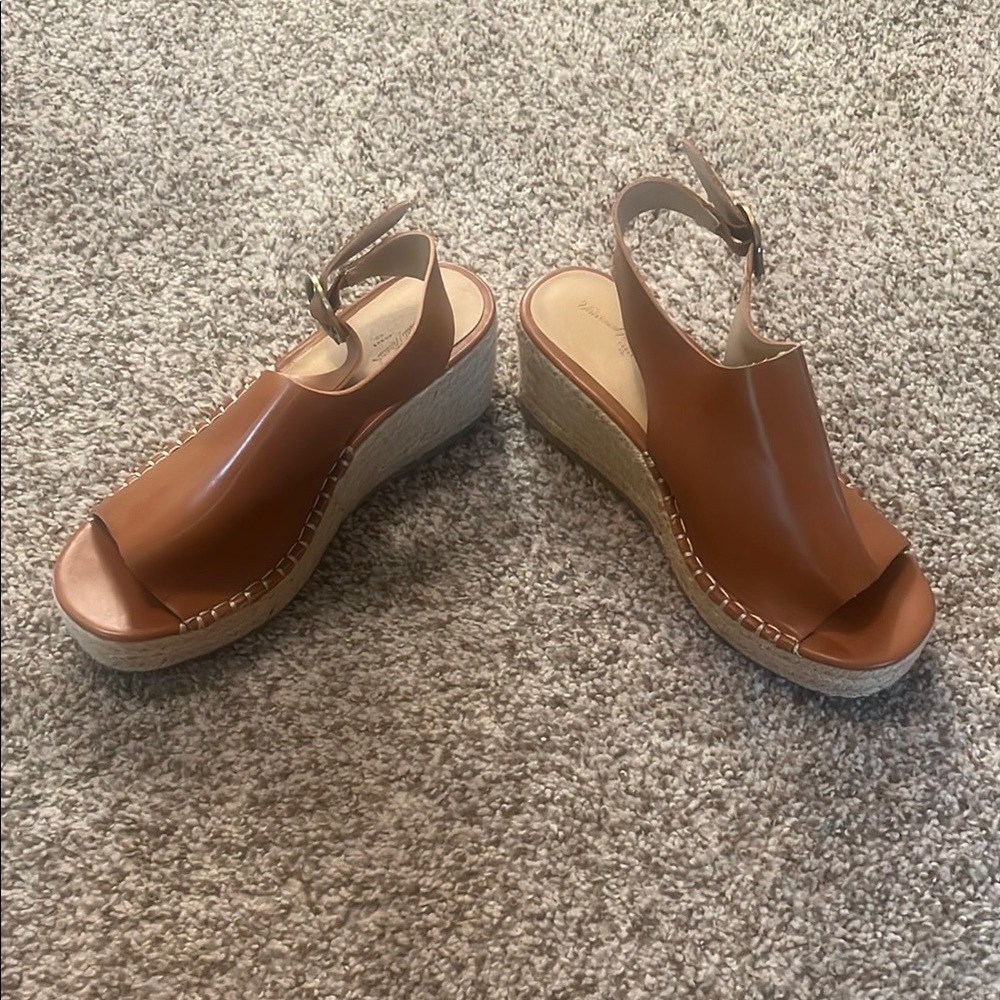 Universal Thread Tan Leather-Look Espadrille Wedge Sandals
